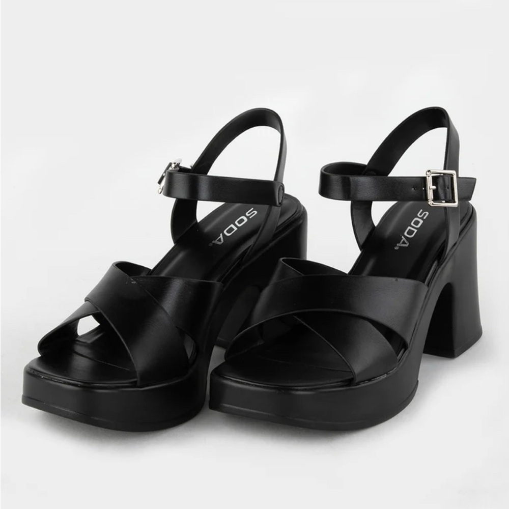 Soda platform heel sandal